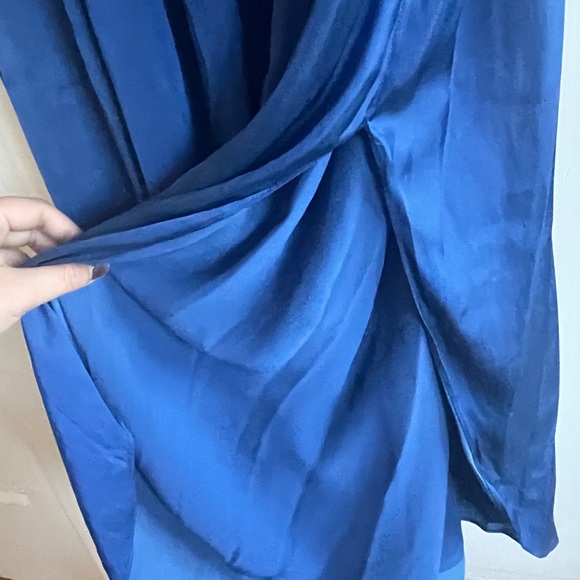 Elie Tahari Deep Blue Long Sleeve Dress - Picture 12 of 15